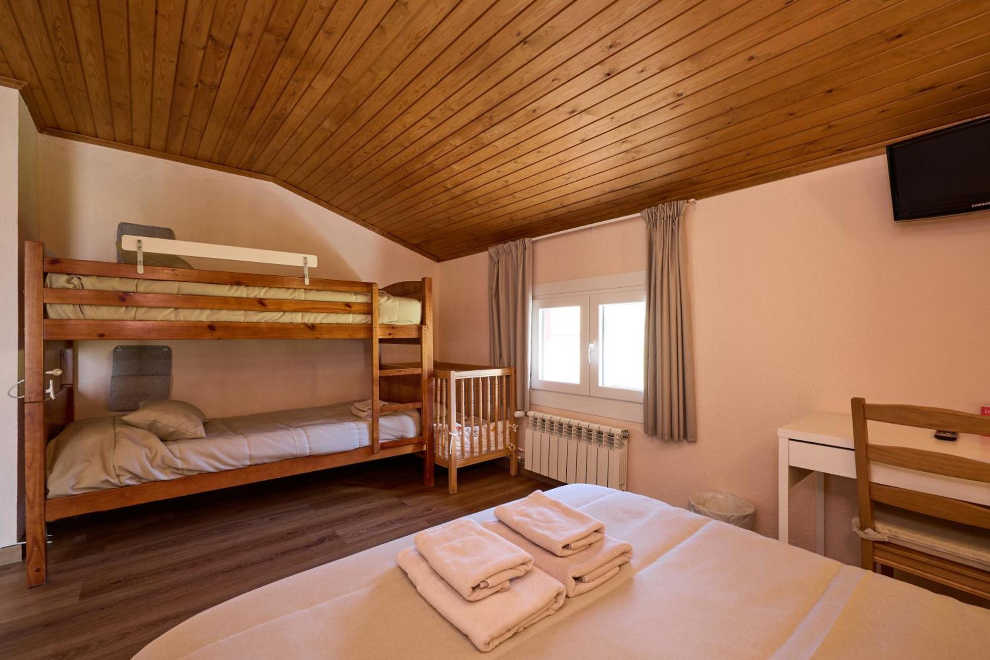 Hotel Peretol Soldeu Exteriér fotografie
