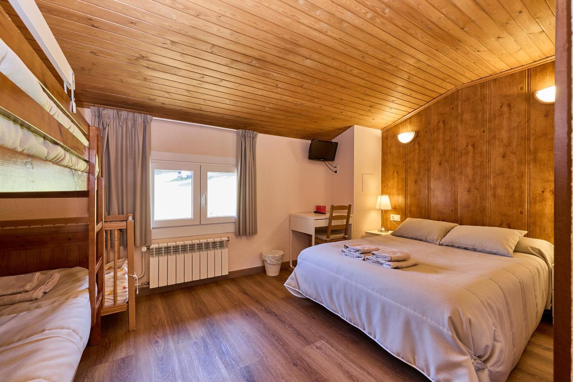 Hotel Peretol Soldeu Exteriér fotografie