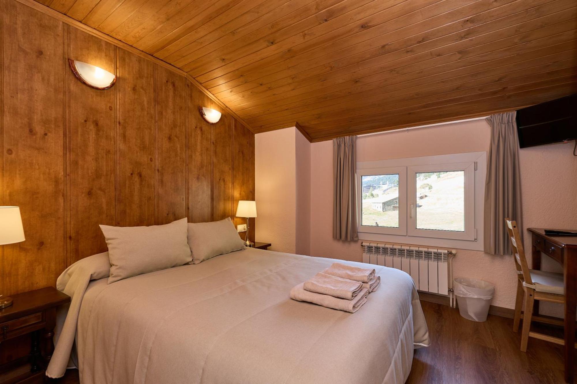 Hotel Peretol Soldeu Pokoj fotografie